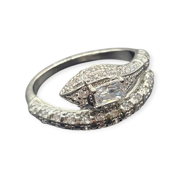 Serpent Ring - Picture 1 of 5